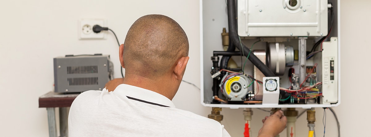 Inspecting the wiring to an electric water heater - Structure Tech