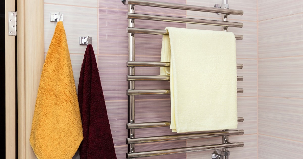 How to Warm a Towel for the Most Enjoyable Drying Experience