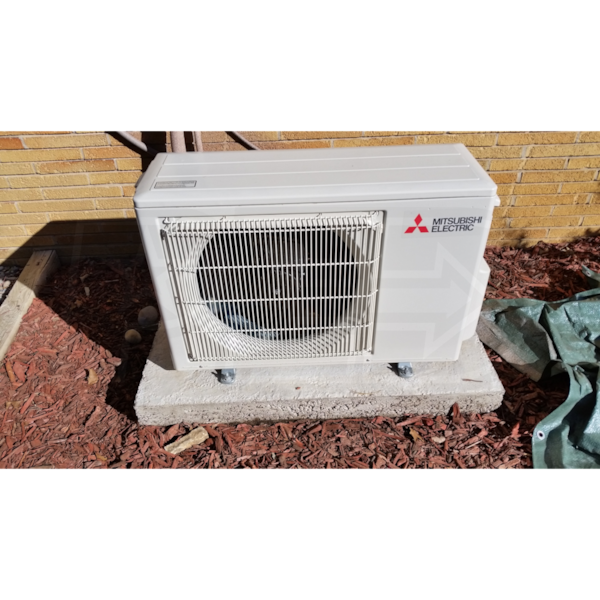  Mitsubishi MZ-GL12NA - aire acondicionado split pequeño y bomba  de calor de 12.000 BTU 23.1 SEER, montaje de pared, sin conducto, 208-230  V. : Hogar y Cocina